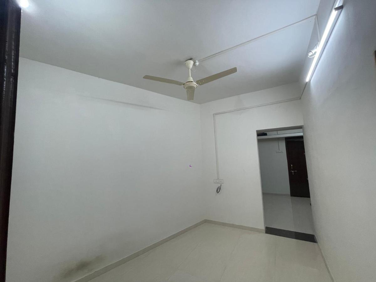 Shree Sadguru Krupa Yatri Niwas Vila Colhapur Exterior foto